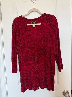 A Touch of Class Clothing Sheer Red & Black 3/4 Sleeve Paisley Print Blouse